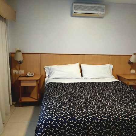 Urbana Suites Мендоса Екстериор снимка