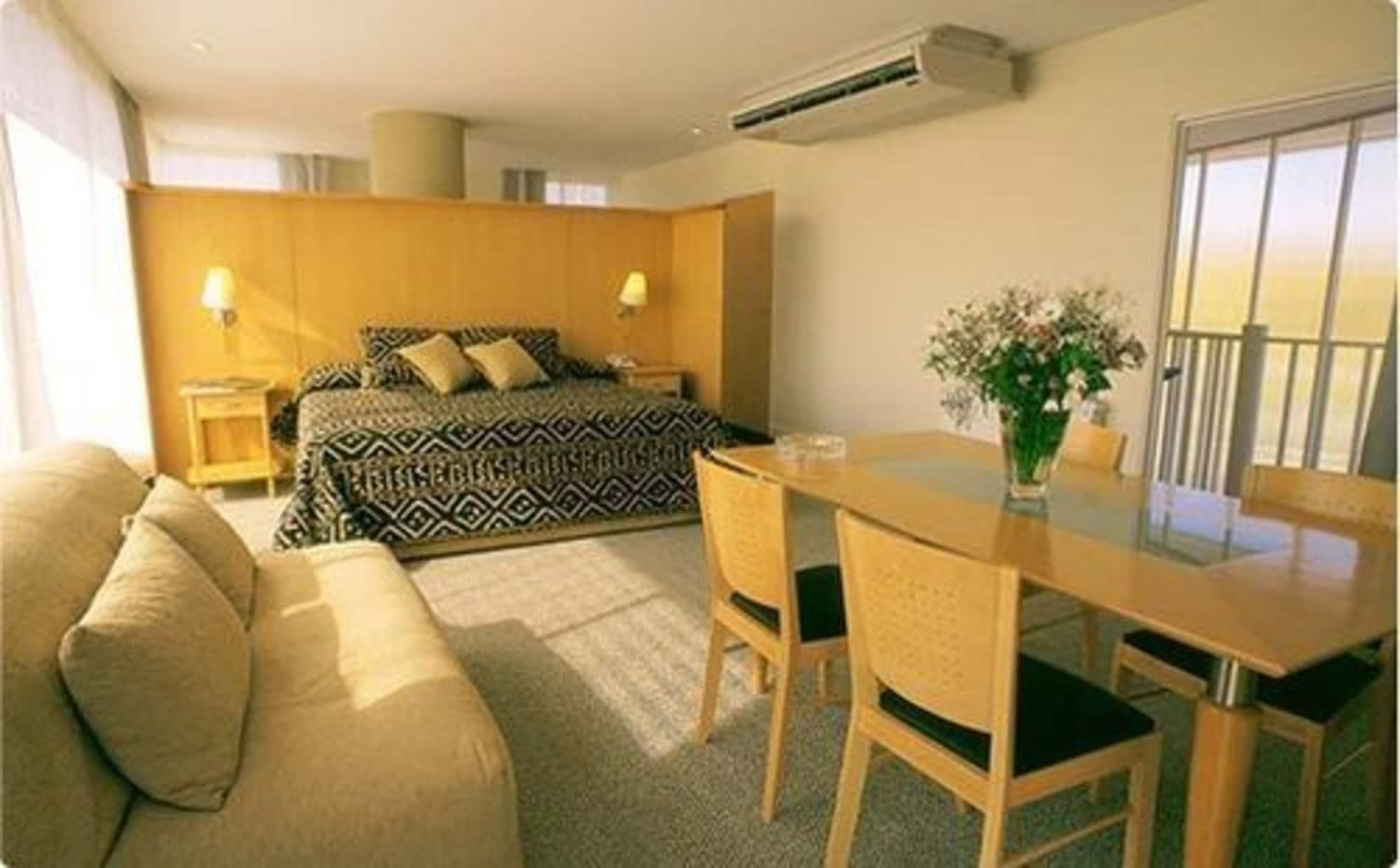 Urbana Suites Мендоса Екстериор снимка