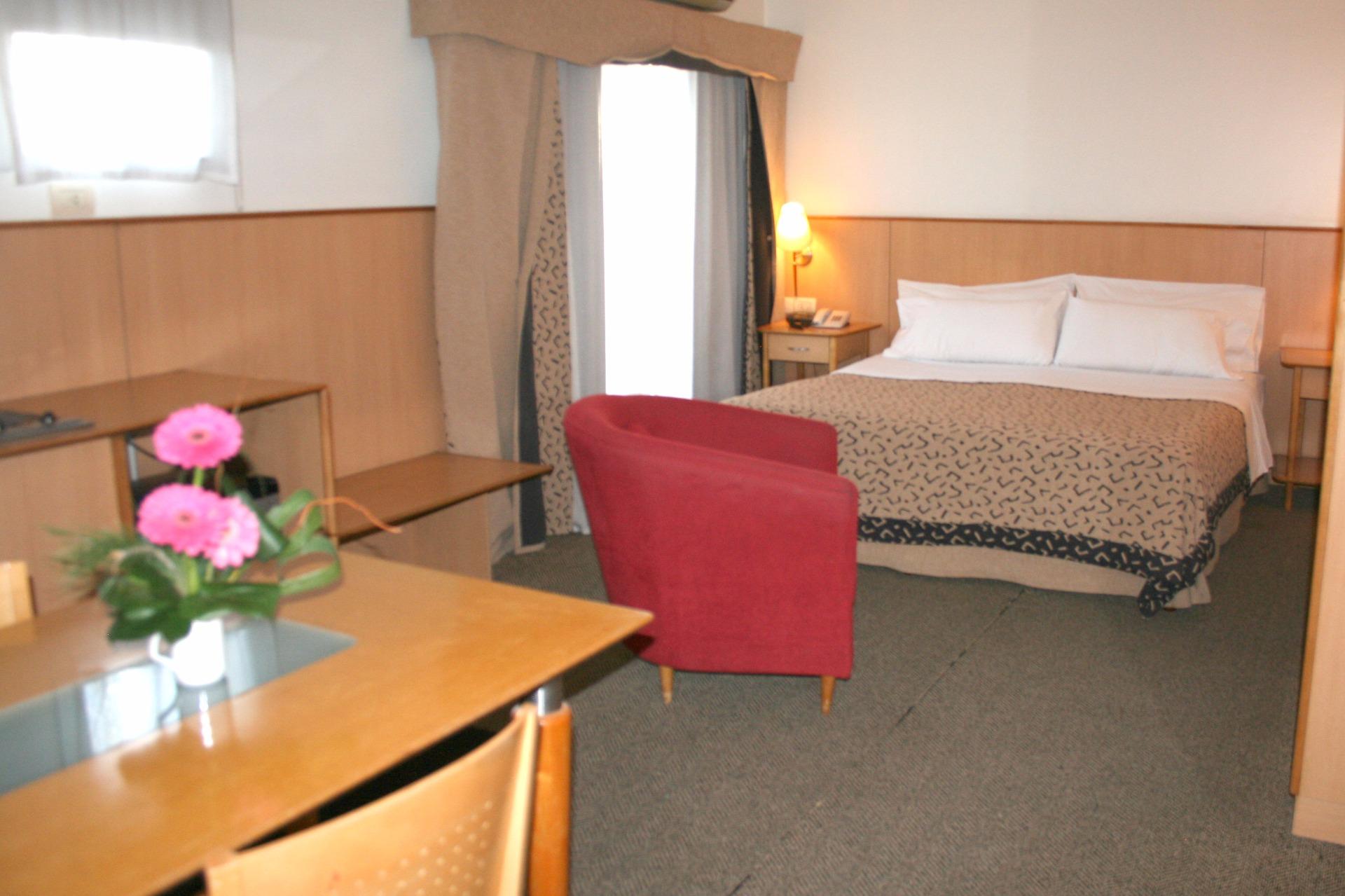 Urbana Suites Мендоса Екстериор снимка