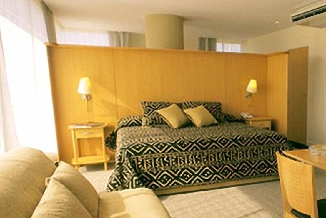 Urbana Suites Мендоса Екстериор снимка
